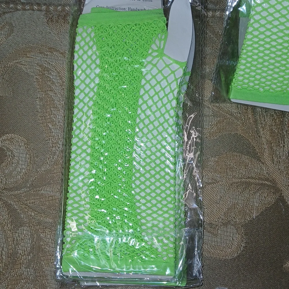 Neon Green Fishnet Arm Warmers Party favors lot of 12 NWT